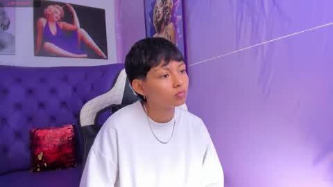 Snapshot of tefi_meow chatting on 09.14.25 Stefani  online show from 09.14.25