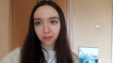 Kimi online show from 11.05.25