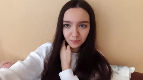 Kimi online show from 11.22.25