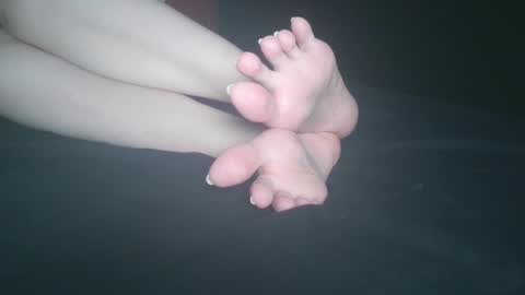 Viv West online show from 01.21.25