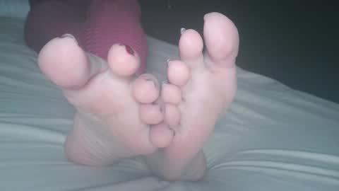 Viv West online show from 02.07.25