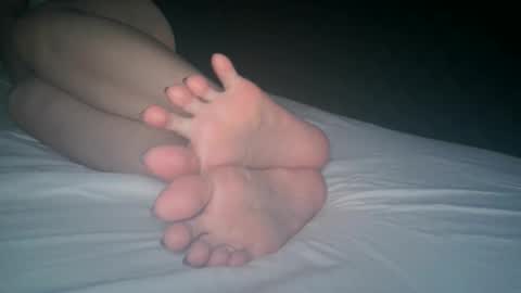 Viv West online show from 11.21.25