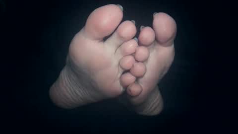 Viv West online show from 02.19.26