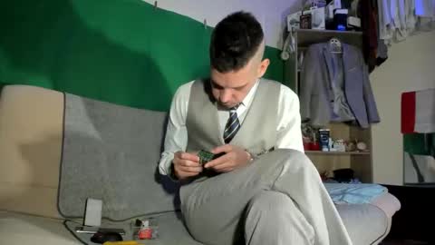 Virg Lszl online show from 12.05.25