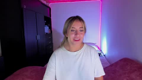 Sara online show from 04.11.26