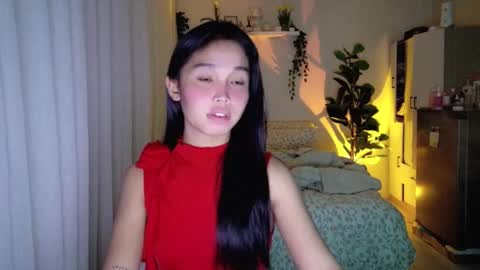 Snapshot of temptessa20 chatting on 10.30.25 temptessa20 online show from 10.30.25