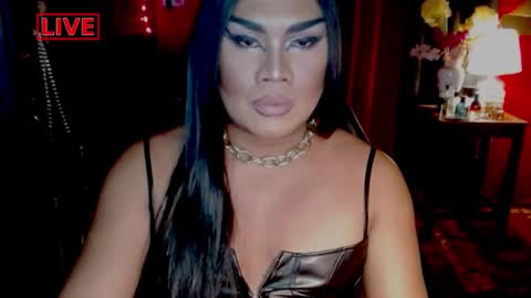 Snapshot of temptress_cocoxxx chatting on 01.31.25 Mistress Coco online show from 01.31.25