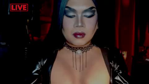 Snapshot of temptress_cocoxxx chatting on 06.07.26 Mistress Coco online show from 06.07.26