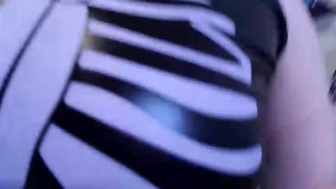 Pixie and Tentacle Overlord online show from 11.06.25