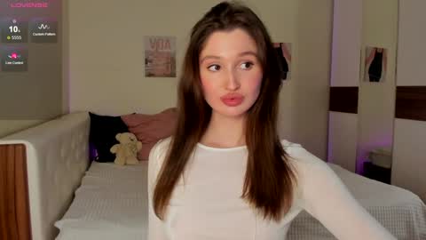 Snapshot of tender_babyy chatting on 12.04.24 Sexy girl Li online show from 12.04.24