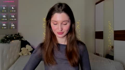 Snapshot of tender_babyy chatting on 12.21.24 Sexy girl Li online show from 12.21.24