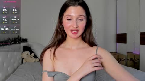 Snapshot of tender_babyy chatting on 12.26.24 Sexy girl Li online show from 12.26.24