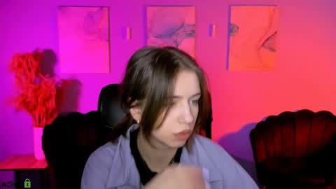 ur Louise online show from 03.06.26