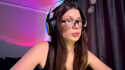 Snapshot of teofilaliesmann chatting on 07.23.26 Eva online show from 07.23.26