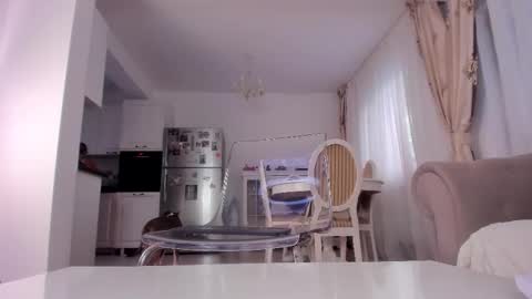 Snapshot of tequillasunrise1 chatting on 09.17.25 tequillasunrise1 online show from 09.17.25