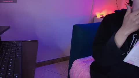 Terra Elowen online show from 11.07.25