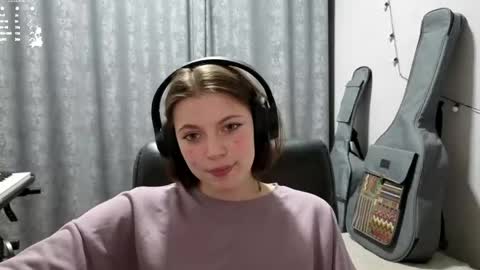 Anny Simpson online show from 05.05.26