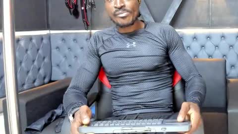 terranze_z online show from 11.30.25