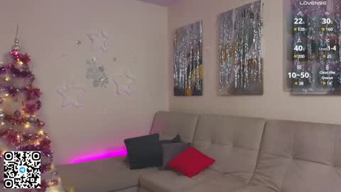 Tessa online show from 12.26.24