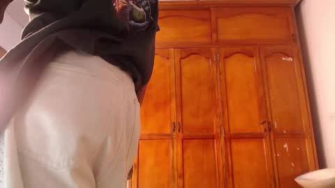 tessachains online show from 02.14.26