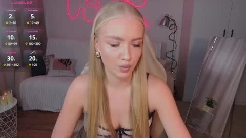 TessaHamilton online show from 02.27.26