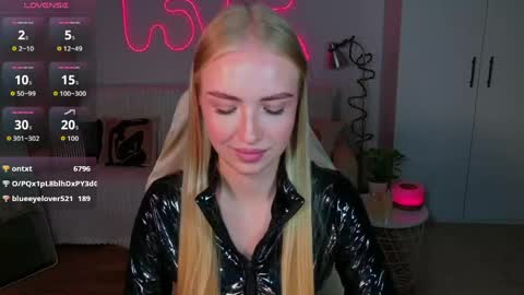 TessaHamilton online show from 05.31.26