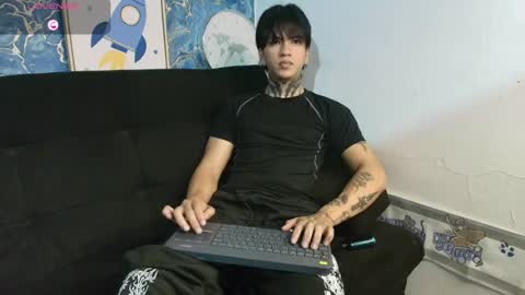 Snapshot of tessarion_black chatting on 05.28.26 Tessarion online show from 05.28.26