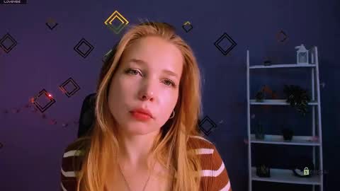 Snapshot of teya_starling chatting on 05.31.26 teya_starling online show from 05.31.26