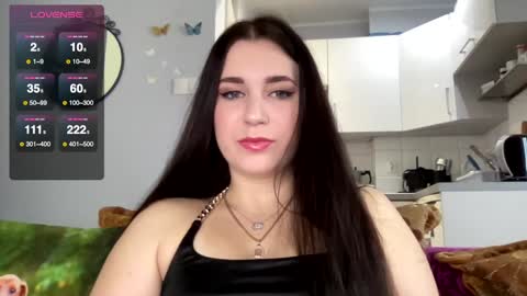 Snapshot of teylor_l chatting on 12.11.24 Teylor online show from 12.11.24