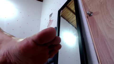 Snapshot of tezza_smith chatting on 02.21.25 tezza smith online show from 02.21.25