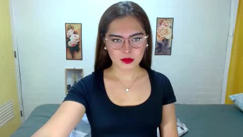 tgirlselena online show from 09.12.25