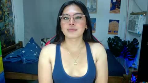 tgirlselena online show from 04.20.26