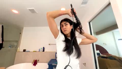 babygirlmami online show from 04.01.26