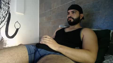 Snapshot of th1ago828986 chatting on 04.15.26 th1ago828986 online show from 04.15.26