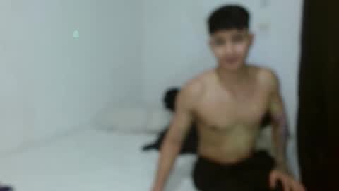 Snapshot of thadeo_10 chatting on 10.31.25 thadeo_10 online show from 10.31.25