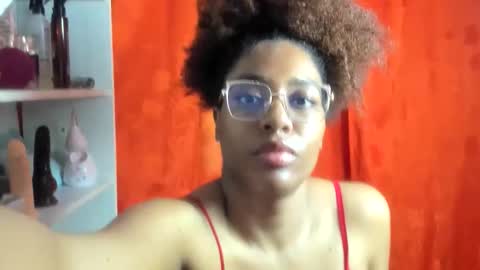 thaimy_ online show from 05.20.26