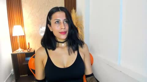 Sweet Thais  online show from 09.19.25