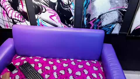       online show from 04.18.26