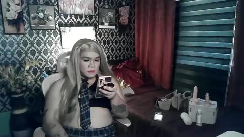 thaliafoxyummy online show from 03.04.25