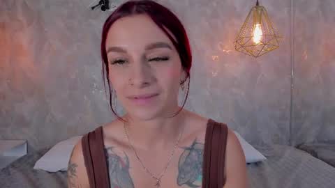 Snapshot of thalira_angels chatting on 06.25.26 THALIRA ANGELS online show from 06.25.26