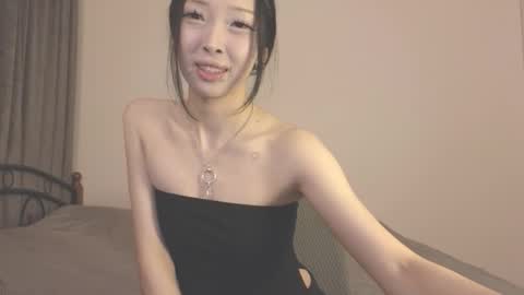 Snapshot of thanos_world1321002 chatting on 10.21.25 thanos_world1321002 online show from 10.21.25