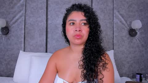 thara webstter online show from 04.08.26