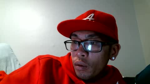 Snapshot of thataznguy303 chatting on 01.21.25 thataznguy303 online show from 01.21.25