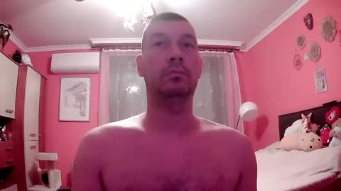 Snapshot of the_bee16 chatting on 07.20.26 the_bee16 online show from 07.20.26