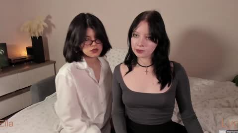 EllaLyn online show from 12.08.24