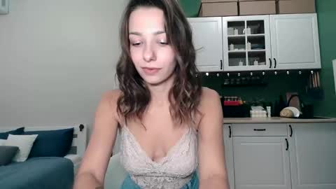 Snapshot of the_death_killer_ chatting on 10.27.25 Mia online show from 10.27.25