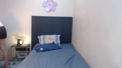 Snapshot of the_girl_nxt_door chatting on 03.03.26 samm online show from 03.03.26