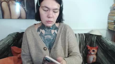 Snapshot of the_ice_woman chatting on 09.19.25 the_ice_woman online show from 09.19.25