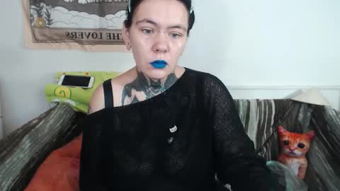 Snapshot of the_ice_woman chatting on 09.21.25 the_ice_woman online show from 09.21.25