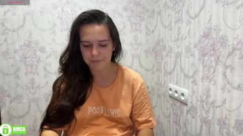 Snapshot of the_princese chatting on 10.06.25 Alice online show from 10.06.25